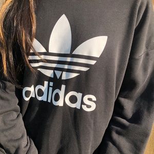 Adidas Sweatshirt